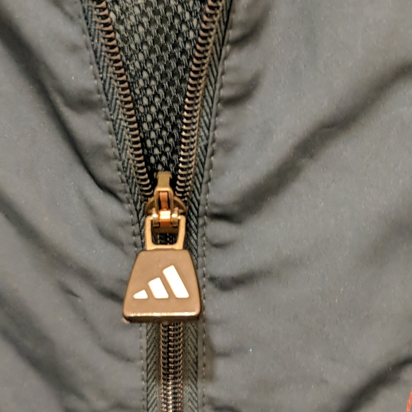 NWT ADIDAS CLIMATE HOODED JACKET - Picture 5 of 8